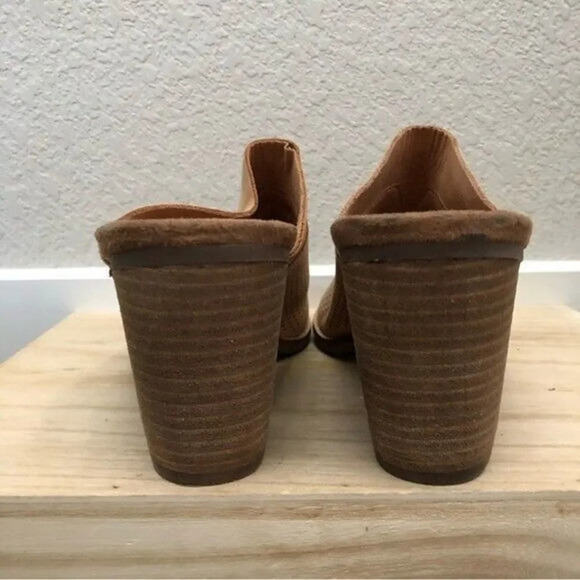 TOMS Majorca Light Tan Brown Perforated Slip On Mule Sandal 10 - Picture 3 of 4